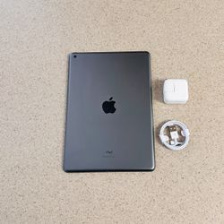 iPad 7th Generation 32GB $145 Or Best Offer