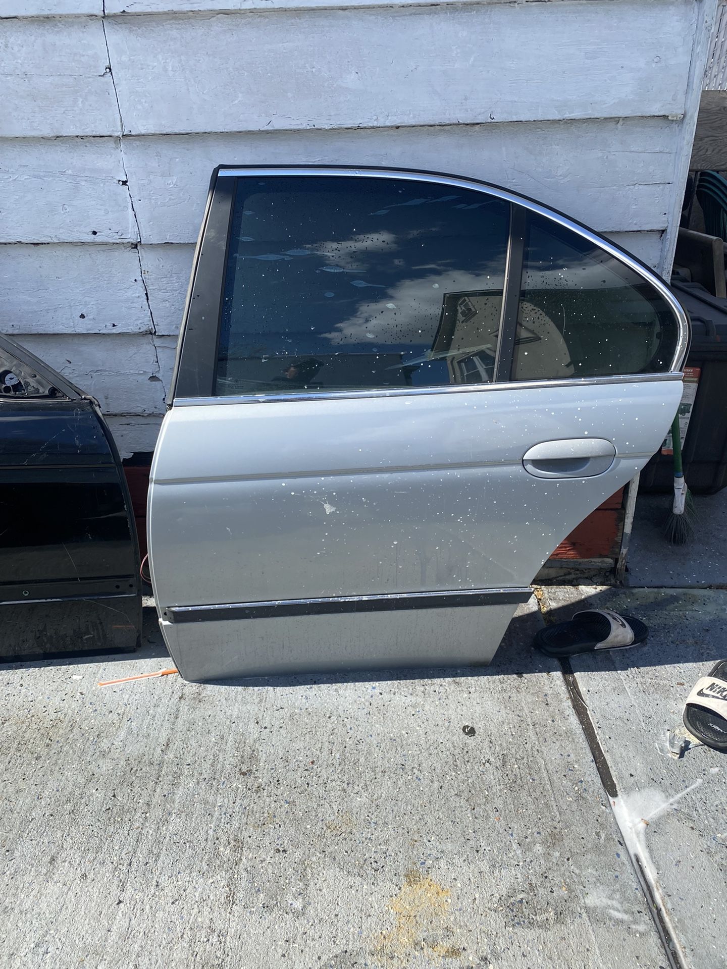 Bmw E39 Left Rear Door