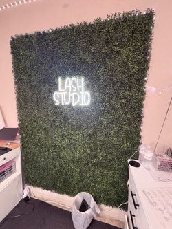 Grass wall