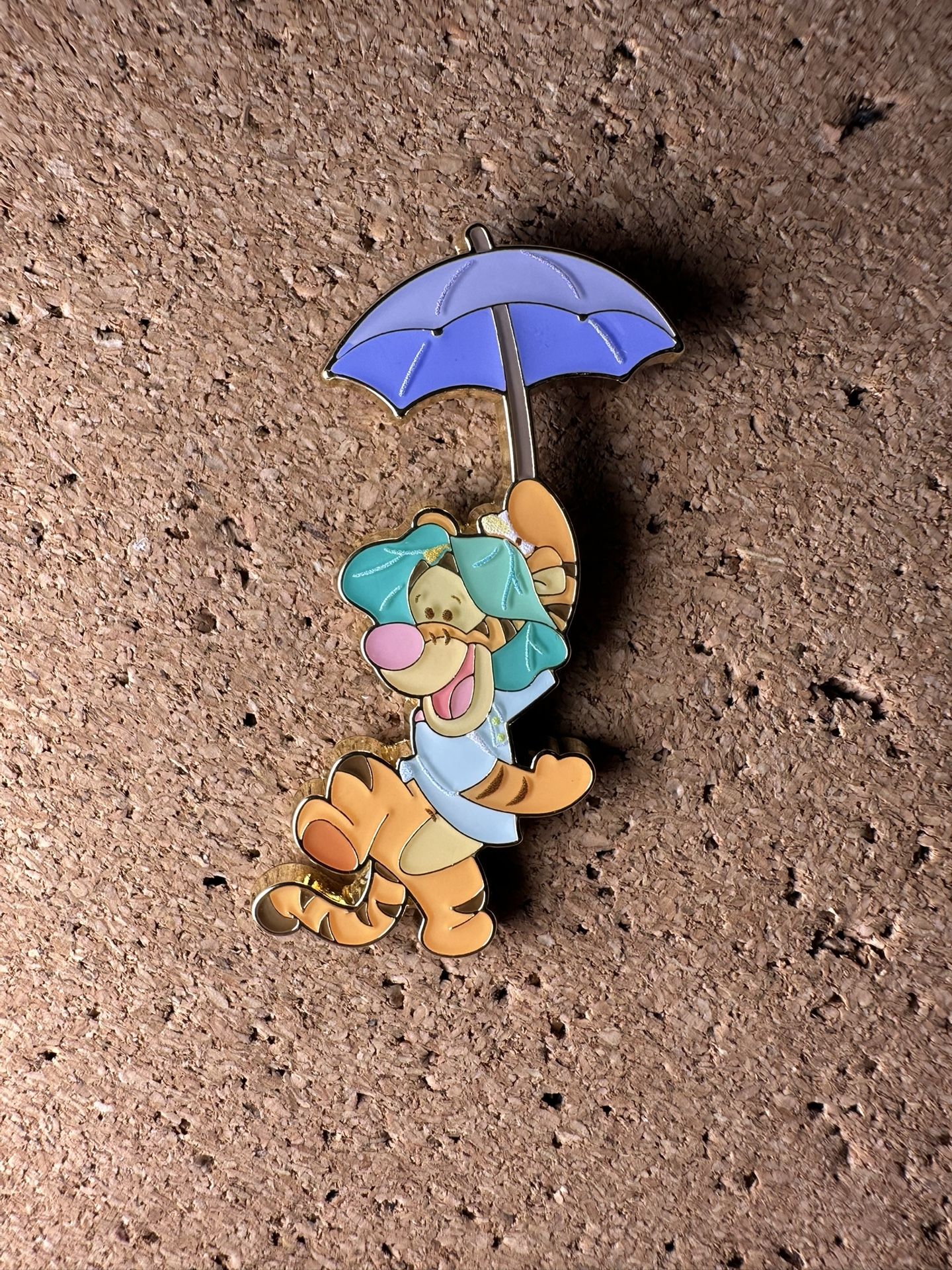 Tigger With Umbrella Pin - Happy Sunny Day Winnie The Pooh Mystery Pin Series