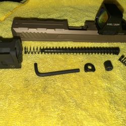 G17 Slide, Dot, And Comp & Light If You Want.