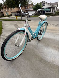 Light Blue Schwinn Legacy Women's 26 inch Beach Cruiser