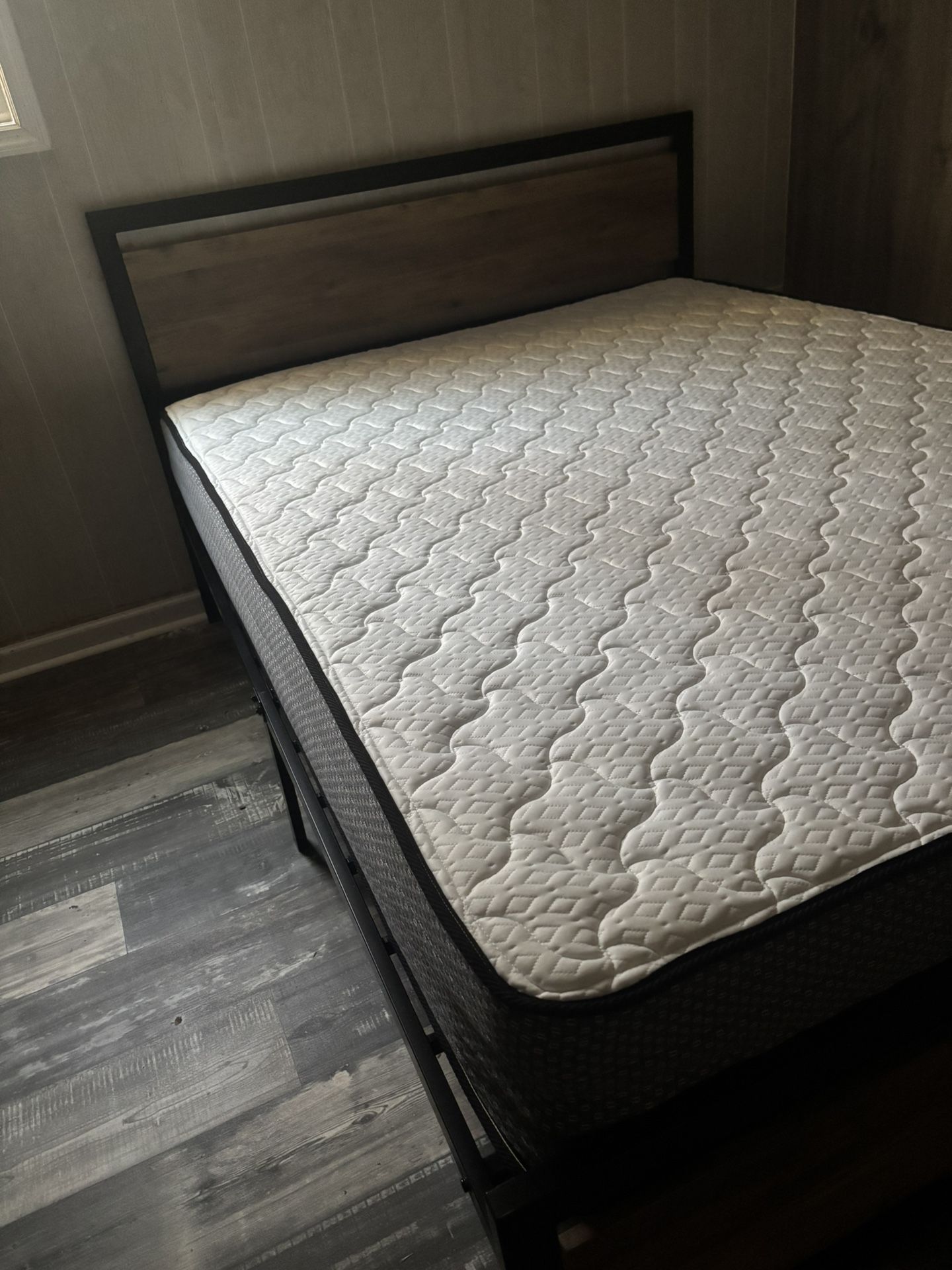 Queen Bed And Mattress