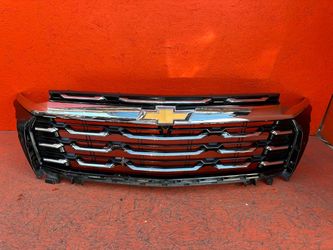 2025 2026 Chevy Equinox LT Front Bumper Grille W Camera Hole OEM (contact info removed)2
