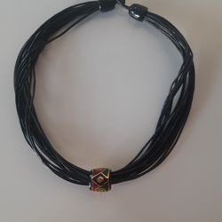 LEATHER CHOKER