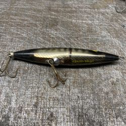 Dying Quiver Fishing Lure