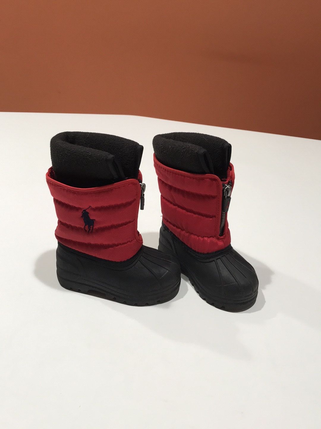 Girl’s Warm Soft Lining Winter Boots, size 5 by Polo Ralph Lauren