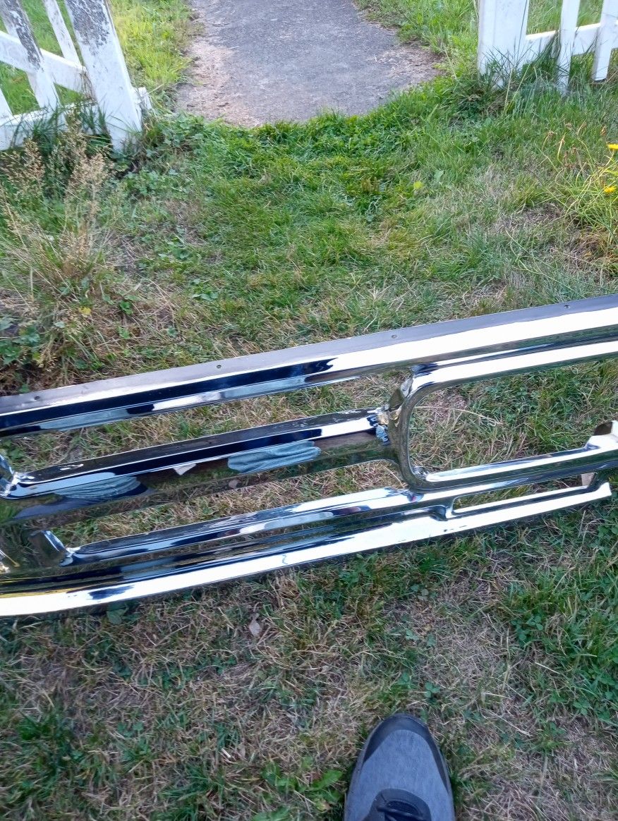 67-68 GMC Truck Grill 