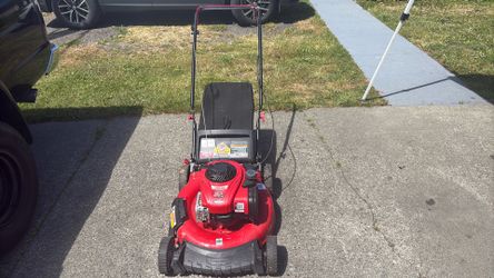 Troy Bilt 21 “ Push Lawnmower