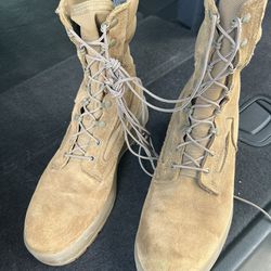 Belleville Work Boots ( 11.5 R ) 