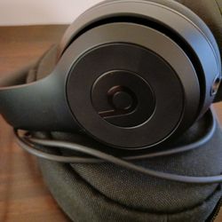 Beats Solo 3 Wireless Headphones In Black