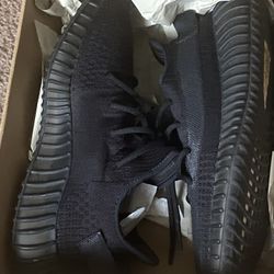 Yeezy 350s 