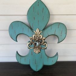 Fleur De Lis wall plaque
