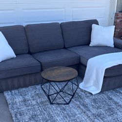 Sectional couch