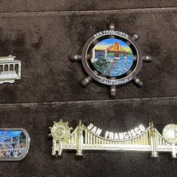 Assorted San Francisco Key Chains And Magnets 