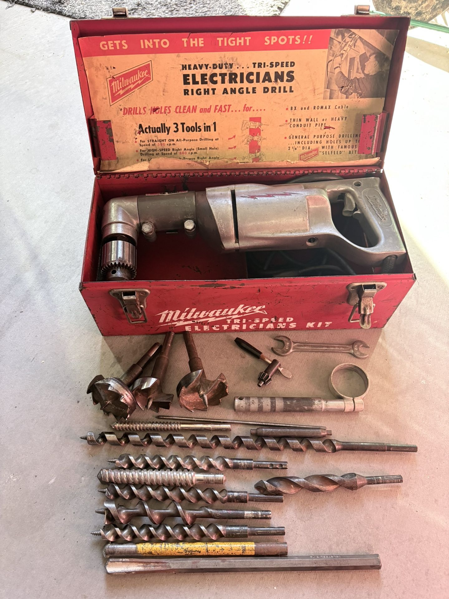 Milwaukee Tri- Speed Right Angle Drill