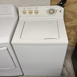 GE Washing Machine | (3.2 cu.ft.)