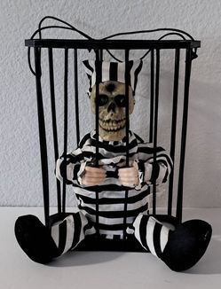 Animated Lighted Prisoner Skeleton Pirate Halloween Decor
