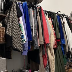 Tons Of Women’s Clothes 