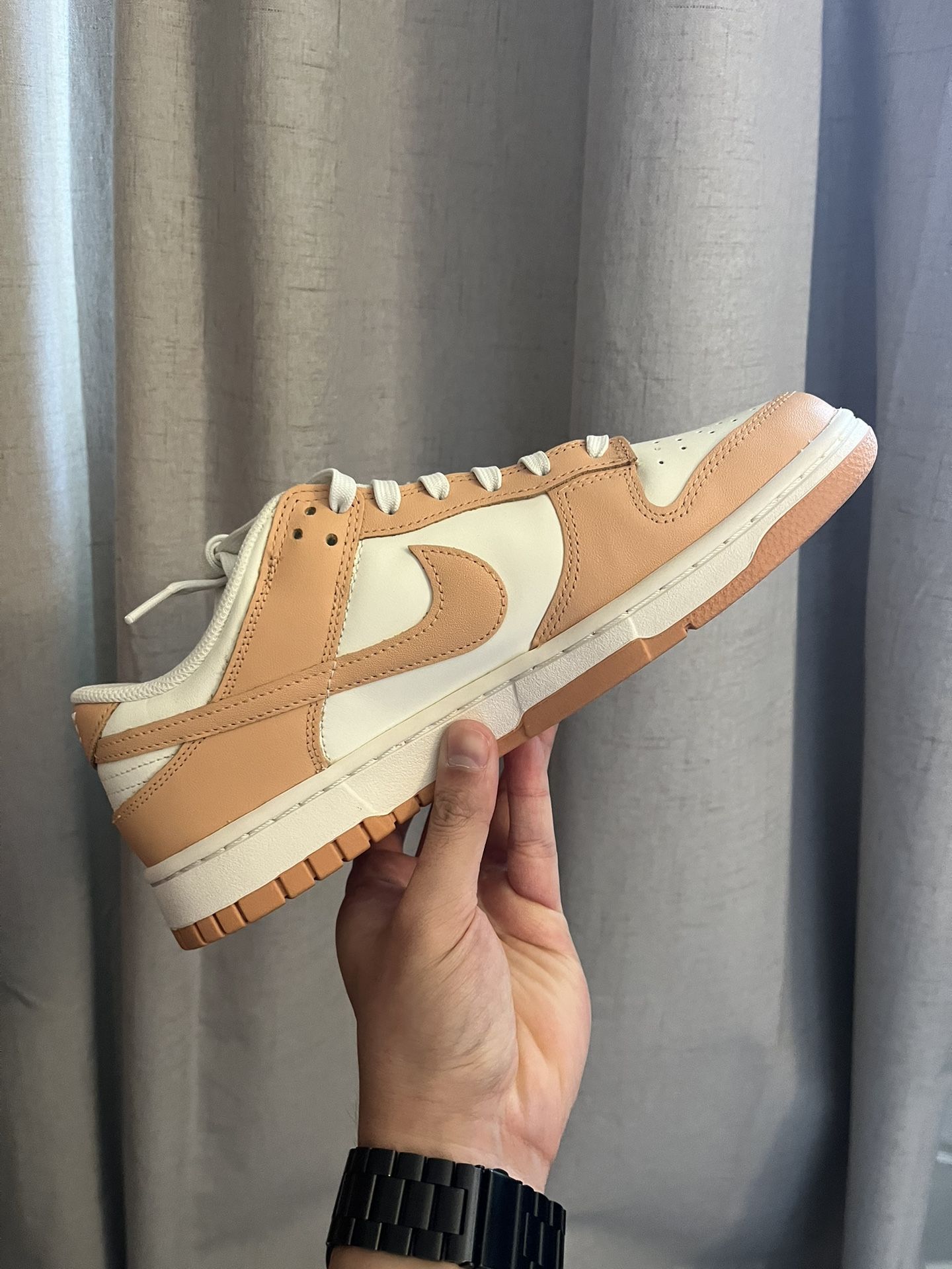 Nike Dunk “HARVEST MOON” Size 9 (M)