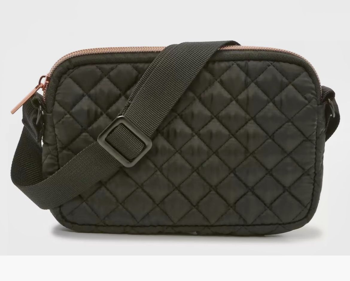 New! Beautiful Quilted Crossbody Purse Bag Zippered - Black - Light Weight - Girls Women’s