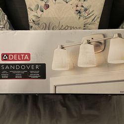 3 Light Vanity Bar (Delta Brand)