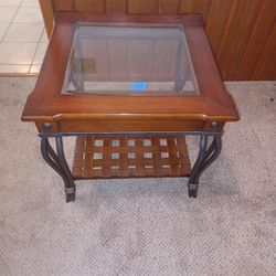 Nice End Table Solid Wood