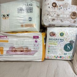 Newborn Diapers Set 