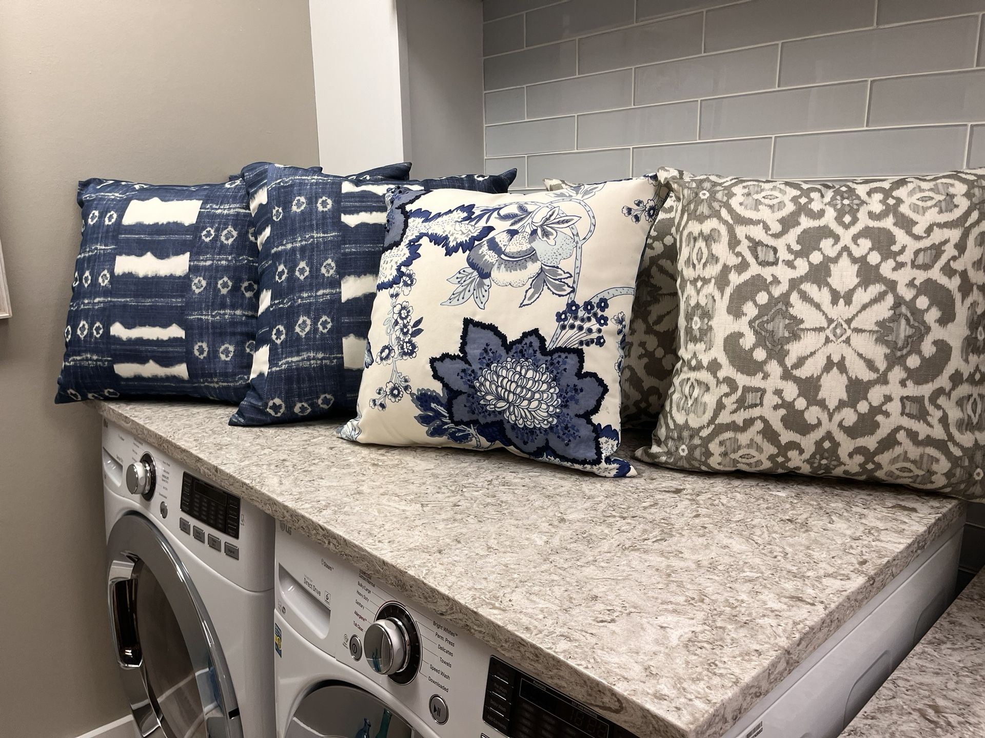 Pillows / Pottery Barn
