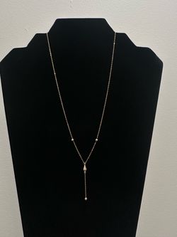 Gargantilla de oro de 10k.