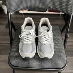 New Balance 990v5 Size 10