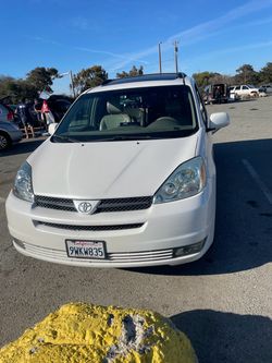 2005 Toyota sienna