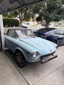 1972 Fiat 124 Spider