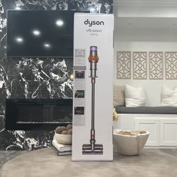 Dyson V15 Detect Extra Cordless Vacuum 