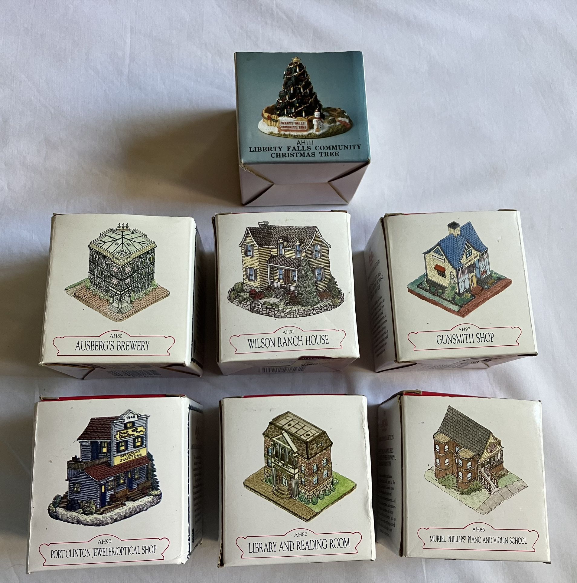 Lot NEW - VINTAGE - LIBERTY FALLS CHRISTMAS TREE small Houses buildings + WALL RACK ‼️ Price Is FIRM ‼️