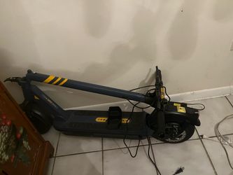 HURTLE 10 Foldable electric scooter AS IS