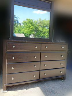 8 drawer dresser