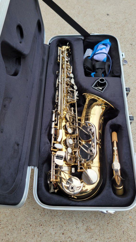 Alto Saxophone Selmer AS400 