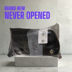 Lululemon | Everywhere Belt Bag 1L - Black/Gold