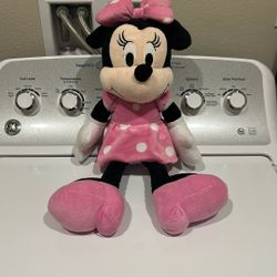 Minnie Mouse Plush!