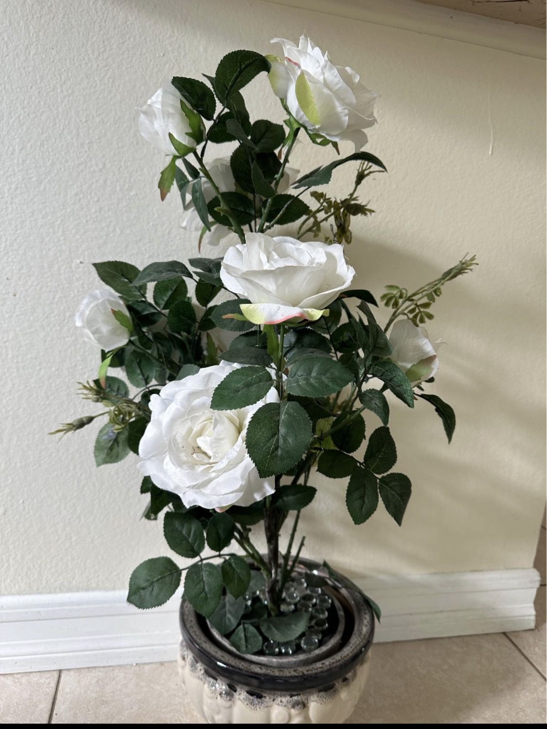 Fake Plants With Ceramic Pot