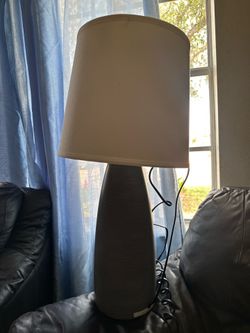Table lamp