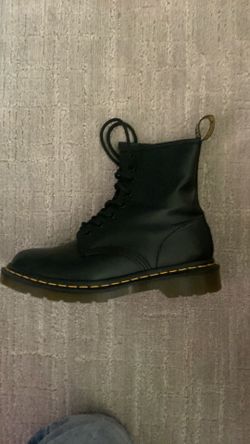 Doc Martins-Black $100