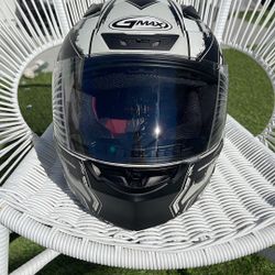GMAX Motorcycle Helmet FF-88