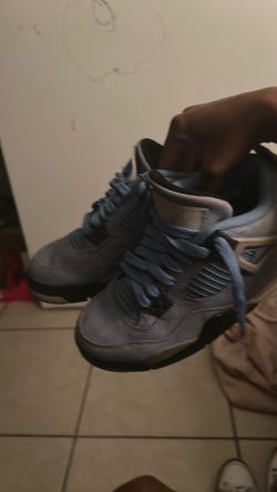 Jordan 4’s