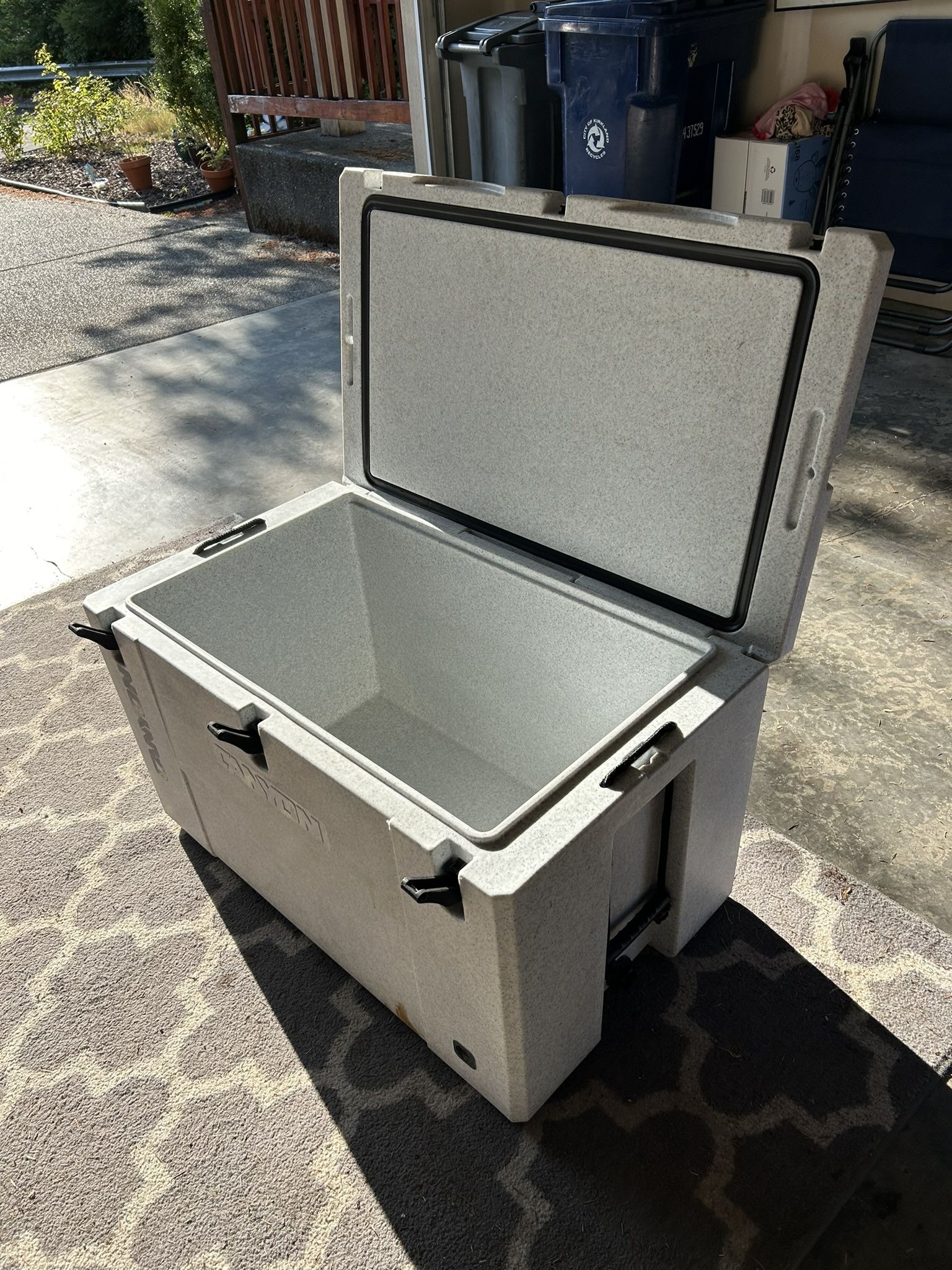 Canyon Cooler Outfitter 125 Quart Cool