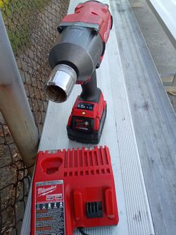 Milwaukee fuel M18 impact 1/2 battery 5.0 & charger $300