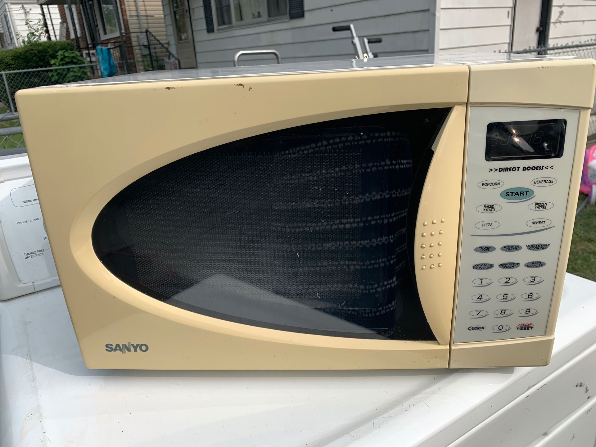 Microwawe SANYO