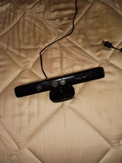 Xbox 360 camera read description first come first serve