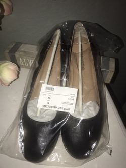 Women Flats